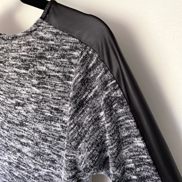 Candy Couture Grey Tunic Top - Picture 4 of 6